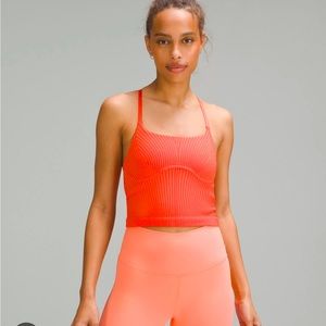 NWOT Lululemon Strappy Seamless Yoga Crop Tank